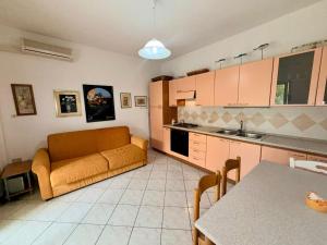Central House San Teodoro img17