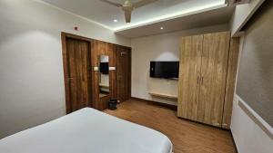 Hotel White Pearl