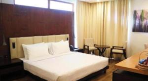 Dolores Tropicana Resort & Hotel