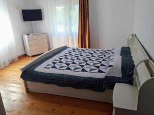 Casa Ionela nr 13- Complex de pensiuni si Casute la Munte