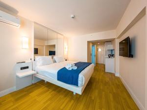 Amazing View Apartments In Orbi City Seaside