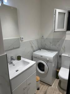 Piraiki Coastal Accommodation