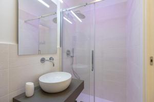 Val Gardenia Apartment