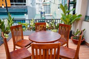 Sumo Home - Rooftop Terrace Room - Near Ben Thanh Metro
