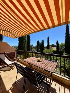 Duplex cosy avec mezzanine et terrasse vue mer