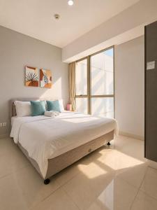 Taman Anggrek Residences By SanLiving - 2BR - Direct Access Mall