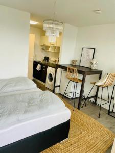 Apartment near airport and exhibition