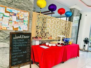 Hana Boutique Sonasea Night Market