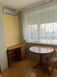 1BR Urban Oasis Retrea