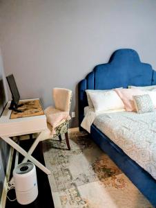 Kid Ready Montessori Playroom & King Suite