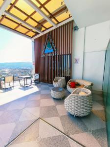 Arc tower- Sweet Stay Cebu