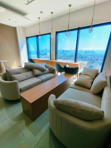 Arc tower- Sweet Stay Cebu