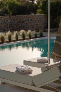 Gialova Hills 8
