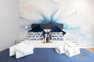 Nina Rooms Guesthouse - Seaview, luxury design, private patio, A-C