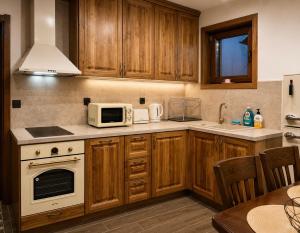 Krisiyas Apartment