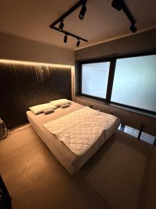 Dionis Mini Studio for Two People