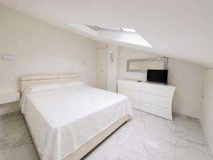 Immobiliare La Rosetana - Residenza Bianca