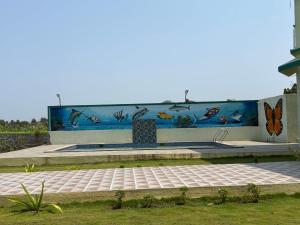 Lake Breeze Resort