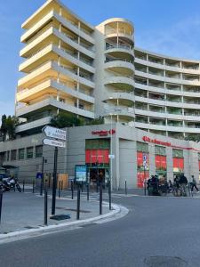 Studio lumineux, 5 min de la plage, 2 personnes, calme