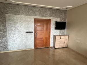 Apartment with Equipped Kitchen and Living Room