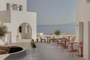 Filomare Oia Suites