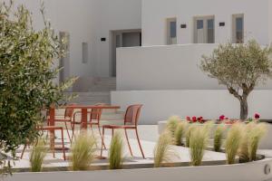 Filomare Oia Suites
