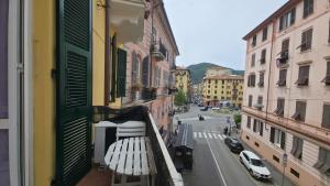 La Maison des Caprices_ La Spezia _Stazione_5Terre