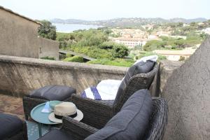 Duplex vue mer golf Saint-Tropez 300m plage à pied
