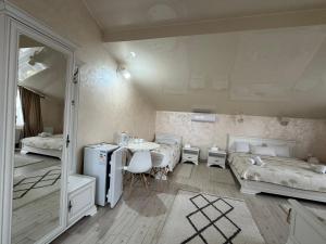 Hotel DALIM
