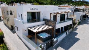 Aqua Vista- Villa Wave Seafront villa with private Jacuzzi & Panoramic sea view
