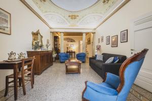 Residenza dEpoca " Il Campo" by FrancigenaApartments