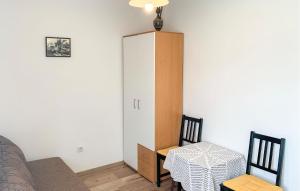 2 Bedroom Nice Apartment In Baska