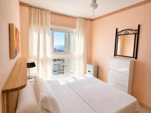 Apartamento con Vistas y Piscina Resort