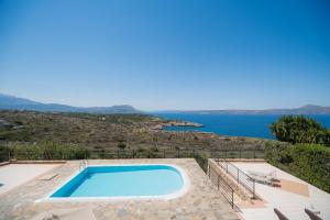 Villa Pi by PosarelliVillas