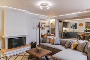 Acropolis Sunset Suite