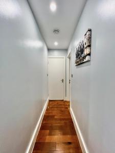 Garden Ground Floor 2 Bedrooms Flat