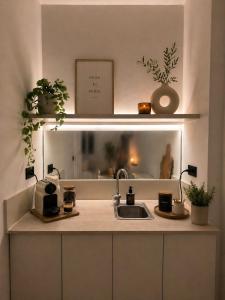 Mykonest Chora Suites