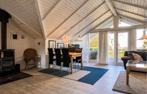 4 Bedroom Gorgeous Home In Tranekær