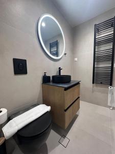 85 Urban Suites