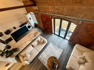 Waterfront Loft SA1- Popular Swansea Marina
