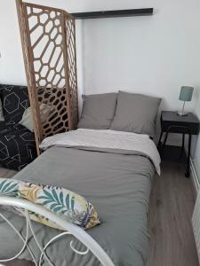 Studio F1 cosy en centre ville
