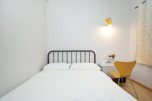 Yoosabai Hostel And Guesthouse