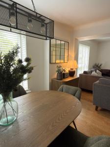 Lux 2 Bedroom Ground Floor Apartment