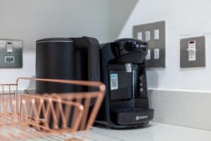 Vauxhall Pier Apartments