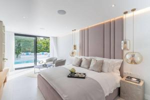 Luxurious 7-Bedroom Holiday House with Private Pool in Illes Balears
