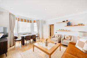 The South Kensington Terrace 3BR with AC