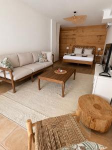 Sesimbra Natural Room and private access