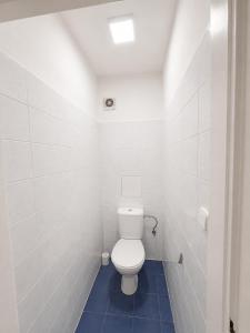 2KK Apartment near Prague