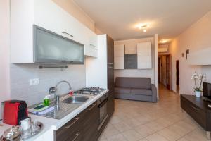 GuestHost - Comfy Apartment near Bussana Beach