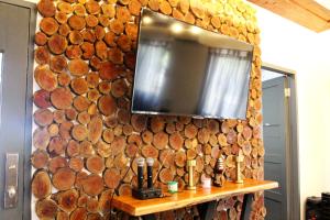 QUAD HOUSE - Olang Island